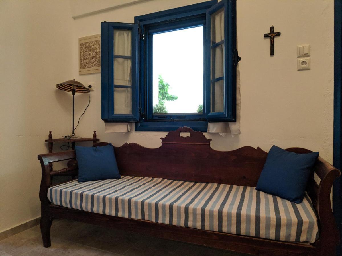 Nikolakis Traditional House In The Village. Kamári المظهر الخارجي الصورة